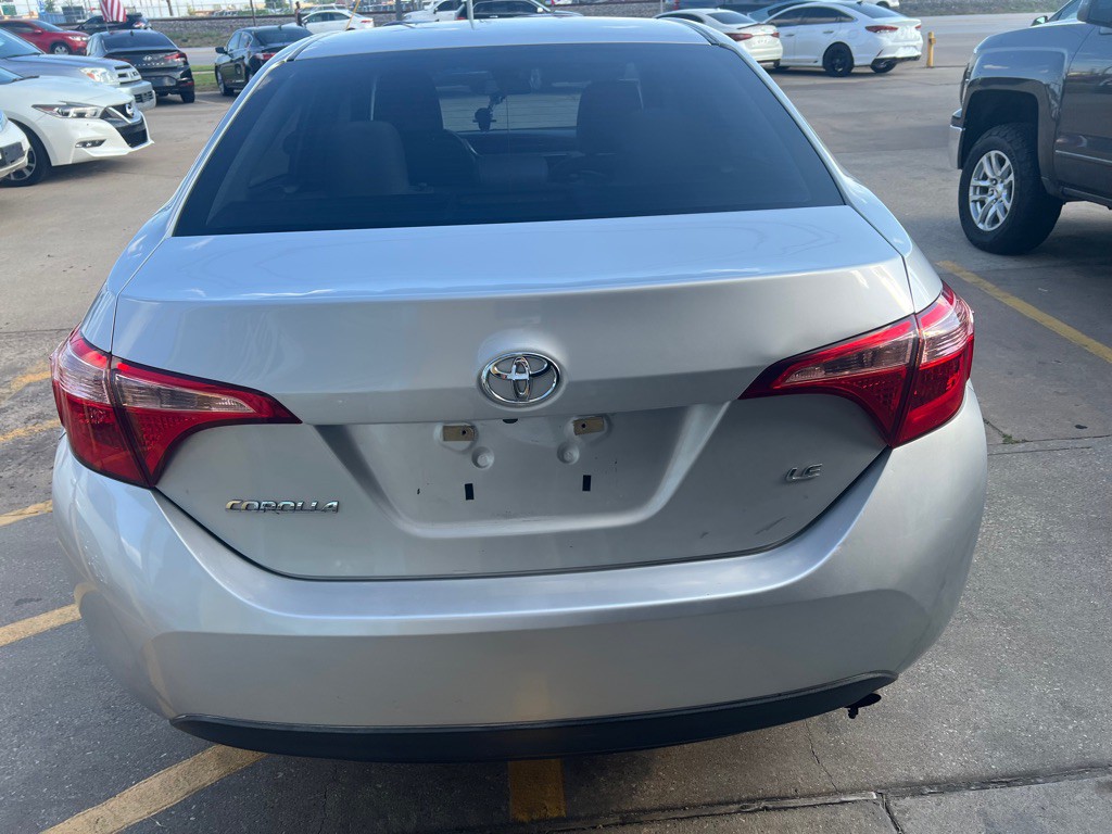 2017 Toyota Corolla Image 5