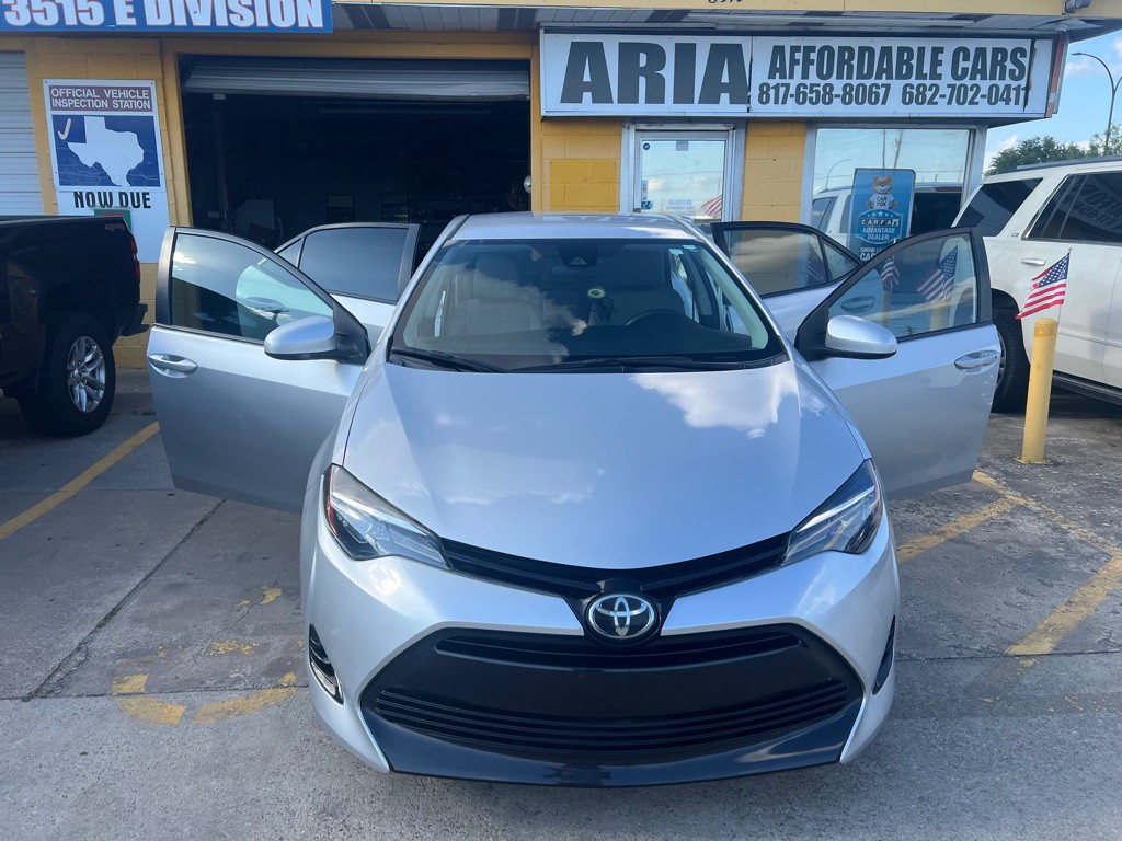 2017 Toyota Corolla Image 8