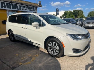 Image for 2020 Chrysler Pacifica Touring L Plus ID: 7518506