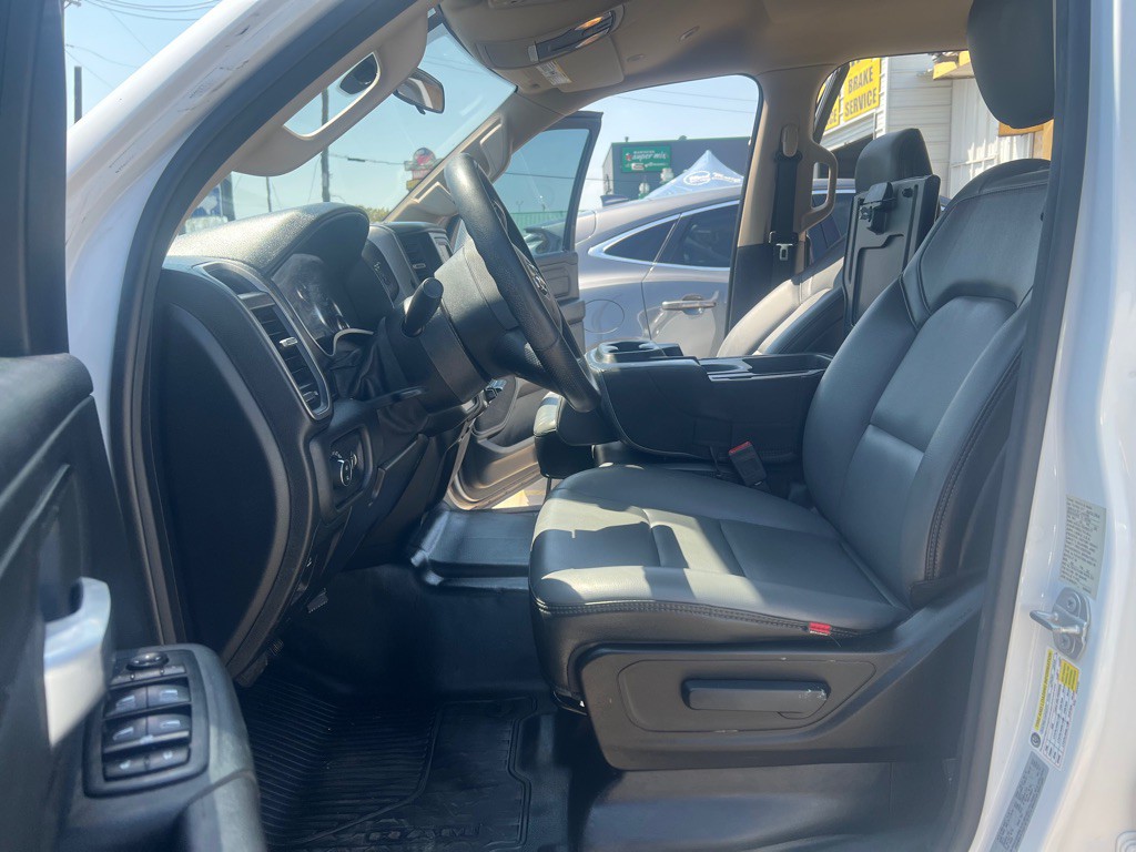 2020 RAM 1500 Image 12