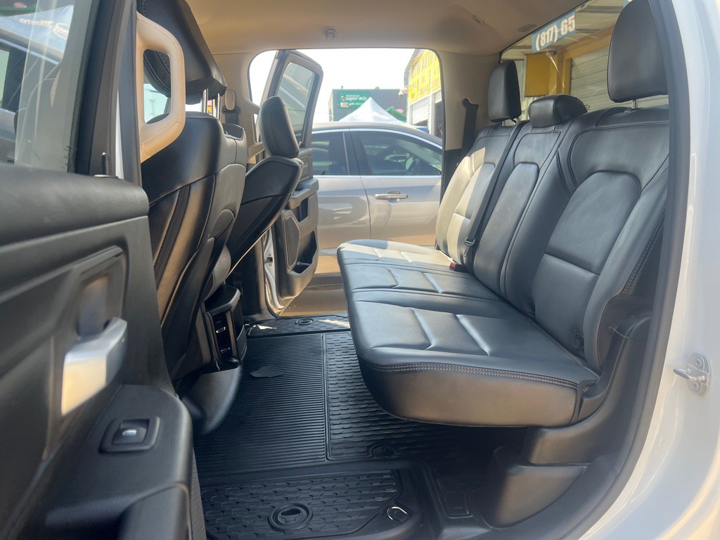 2020 RAM 1500 Image 13