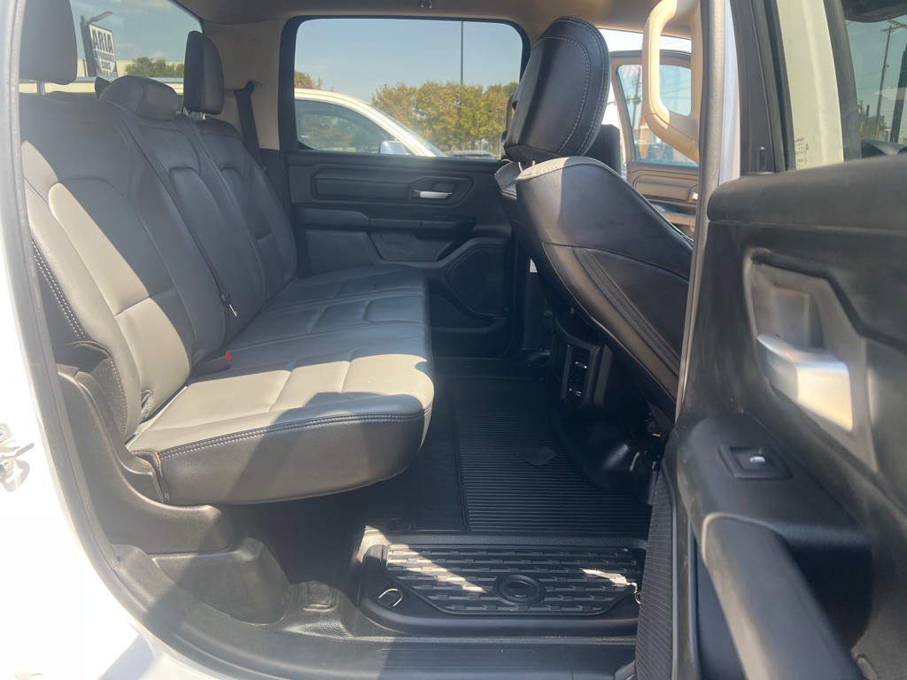 2020 RAM 1500 Image 15