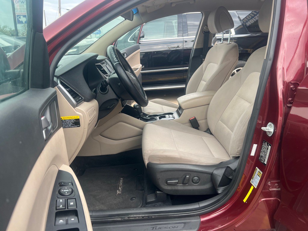 2016 Hyundai Tucson Image 13