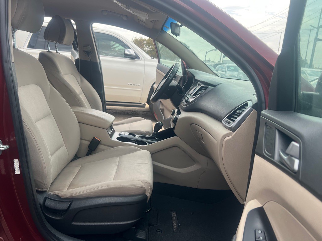 2016 Hyundai Tucson Image 15