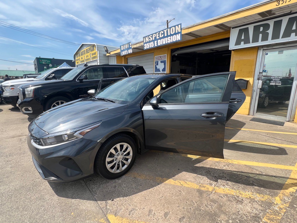 2024 Kia Forte Image 9