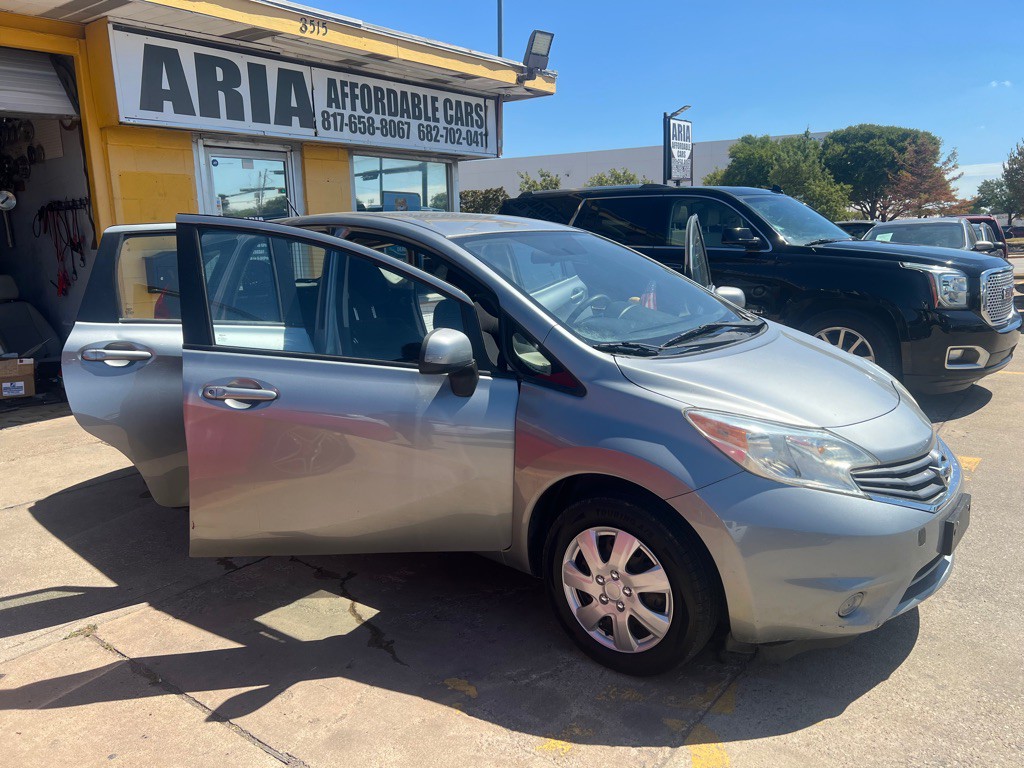 2014 Nissan Versa Image 7