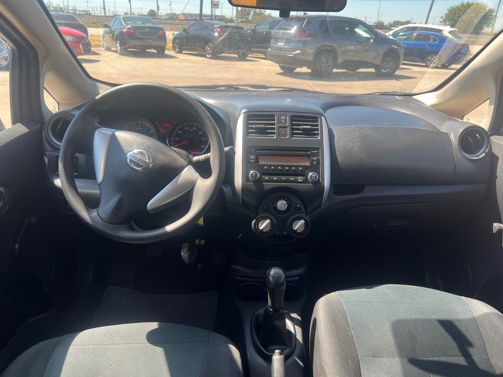2014 Nissan Versa Image 18