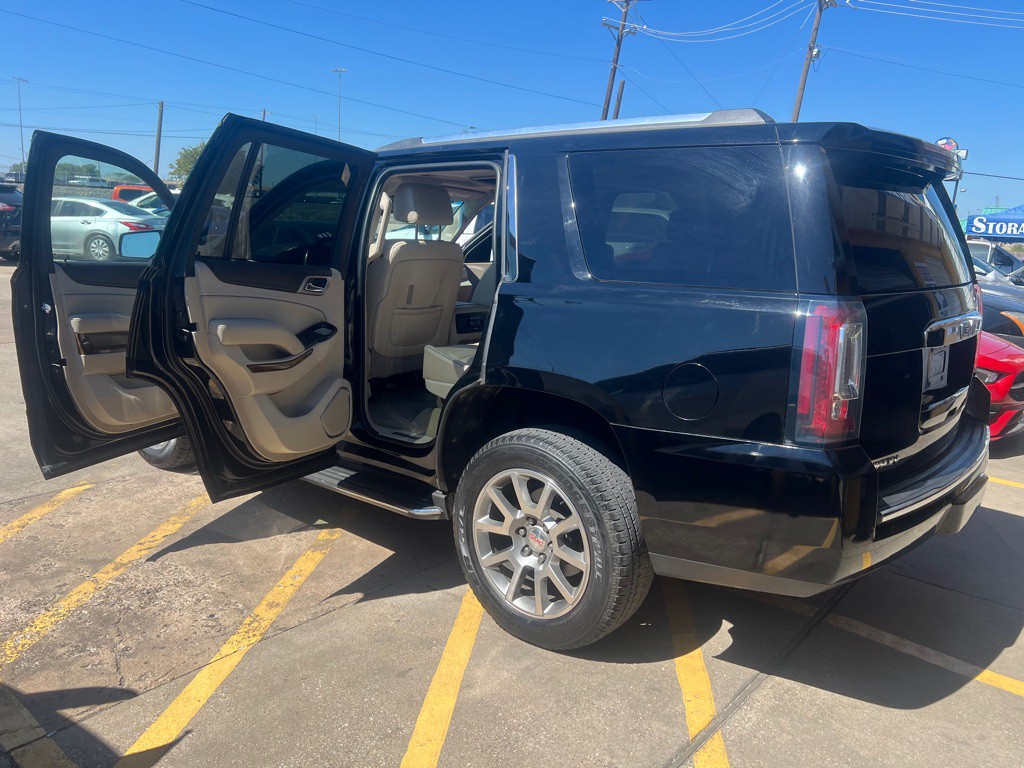 2016 GMC Yukon Image 10