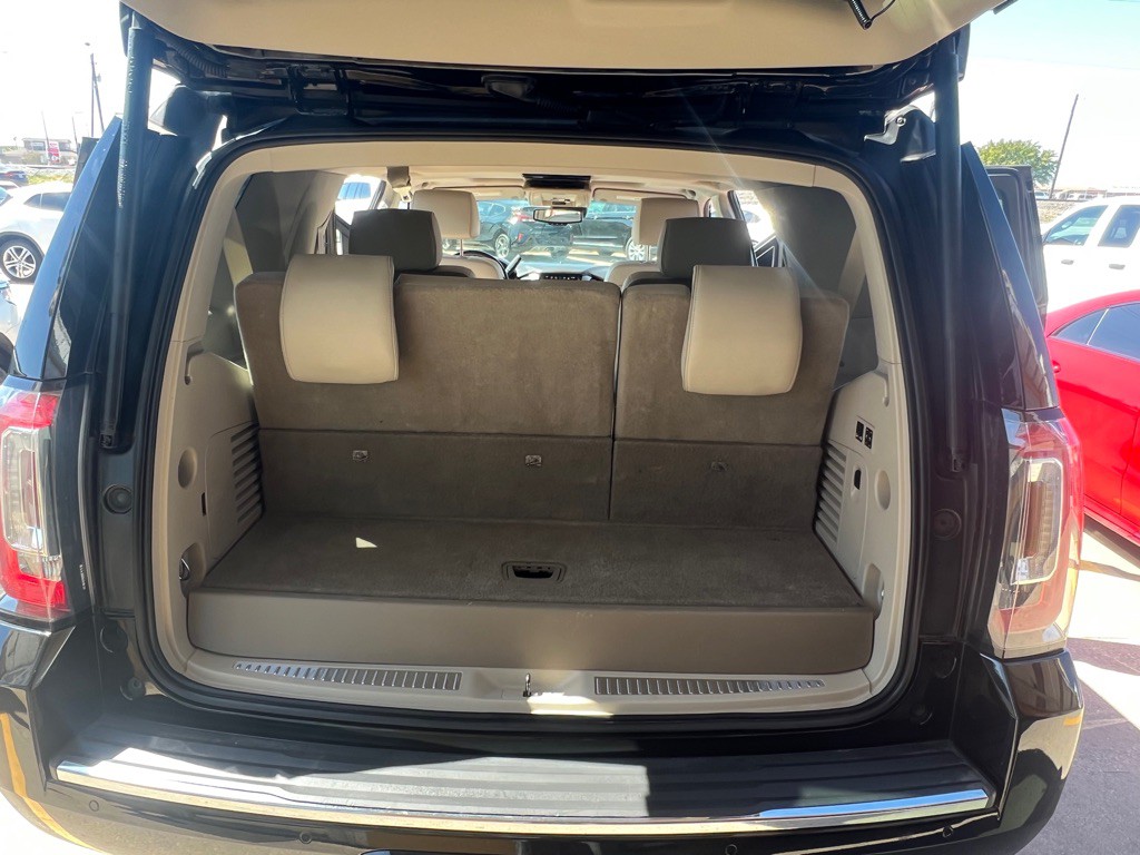 2016 GMC Yukon Image 11