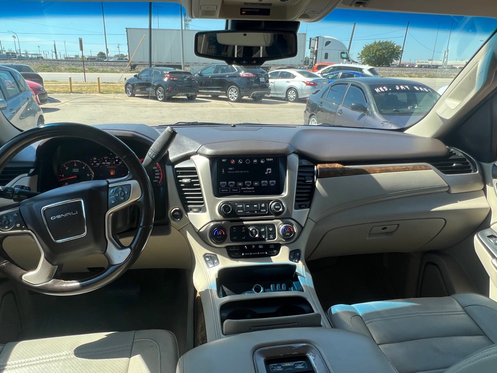 2016 GMC Yukon Image 19