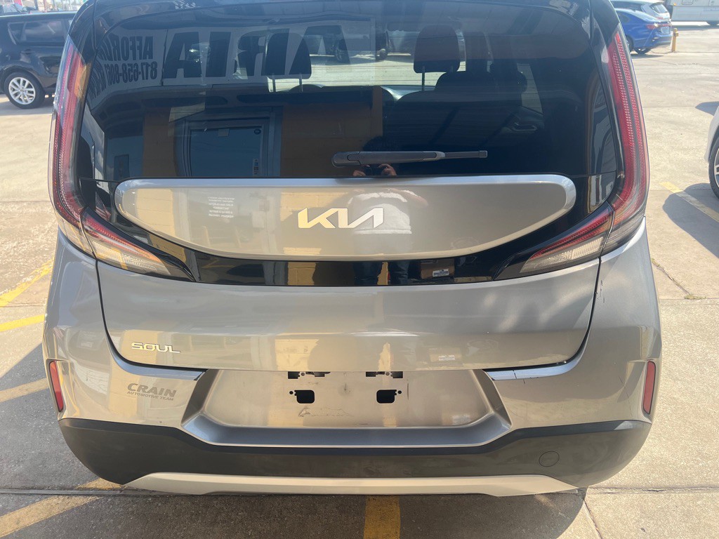 2023 Kia Soul Image 5