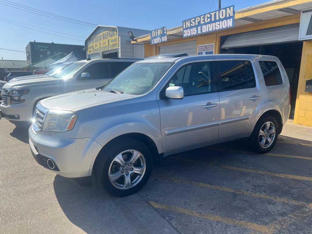 2014 Honda Pilot Image 2