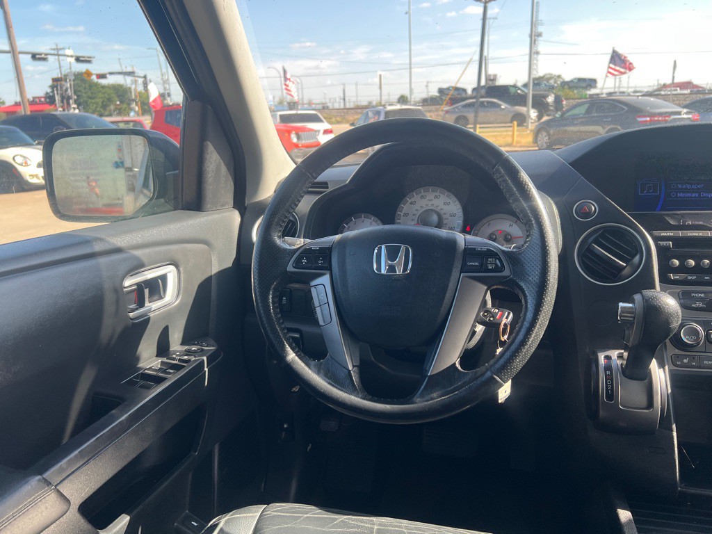 2014 Honda Pilot Image 17