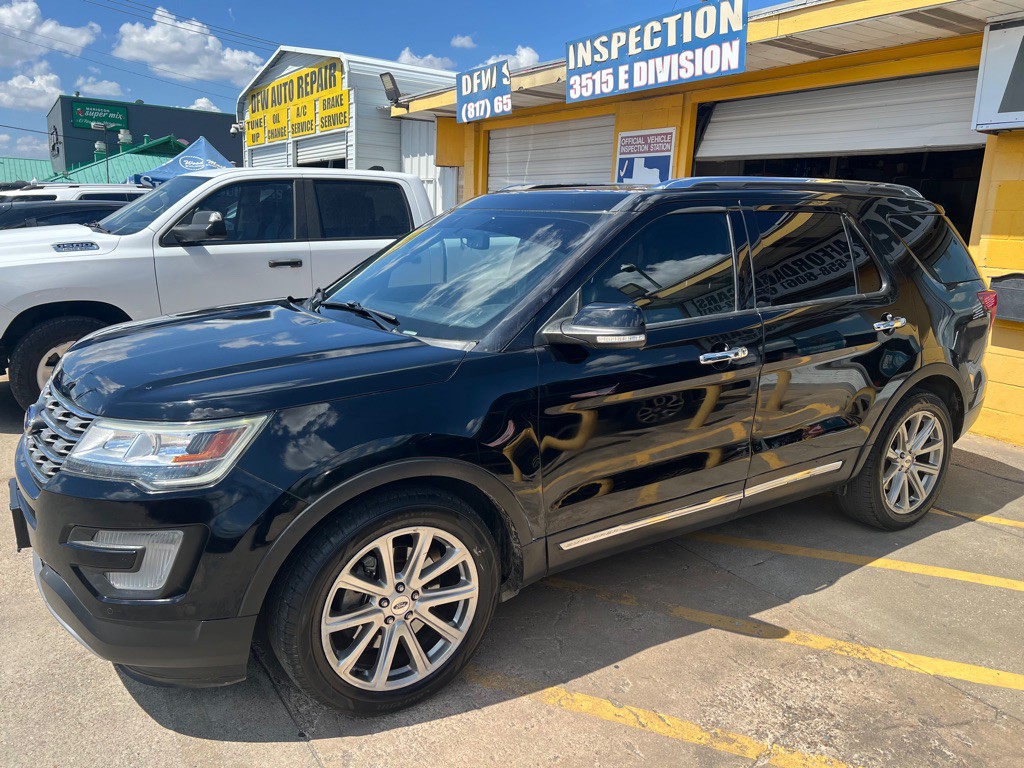 2017 Ford Explorer Image 3