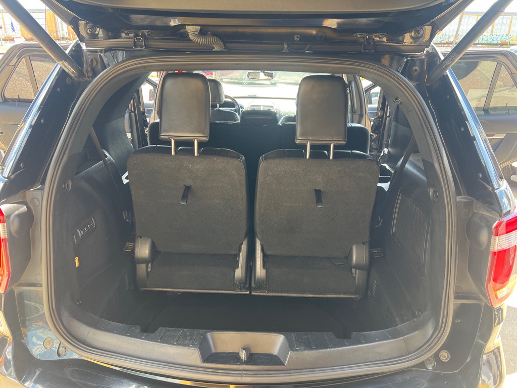 2017 Ford Explorer Image 11