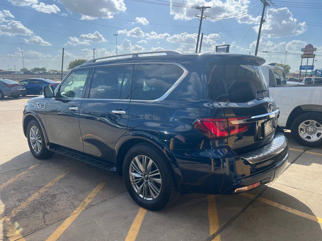 2021 INFINITI QX80 Image 4