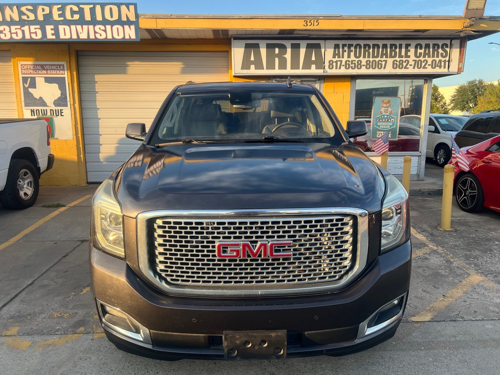 2016 GMC Yukon Image 2