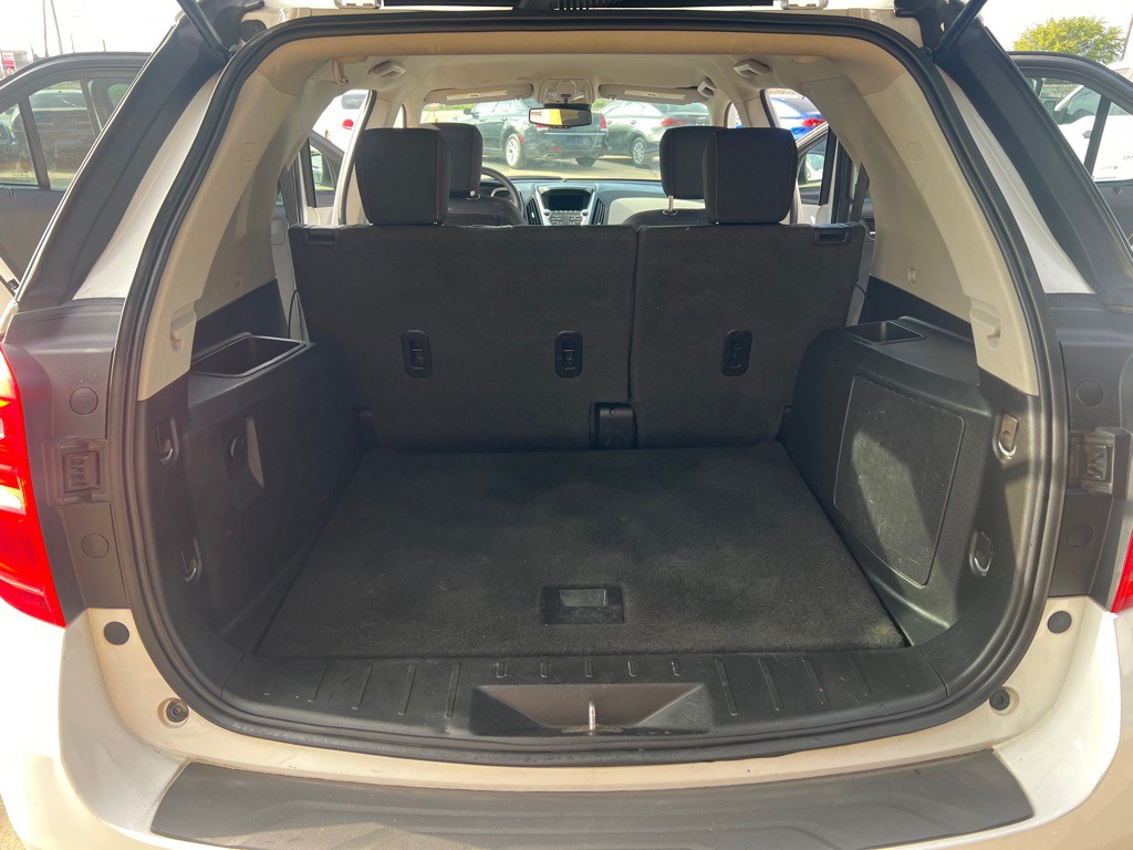2017 Chevrolet Equinox Image 12