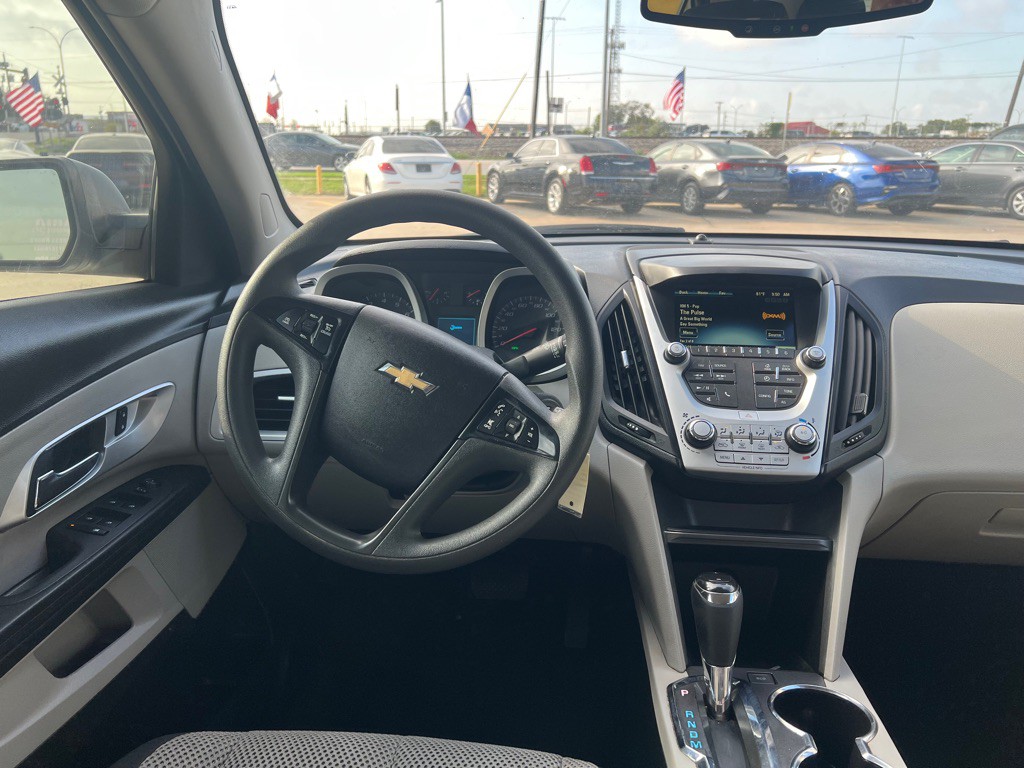 2017 Chevrolet Equinox Image 18