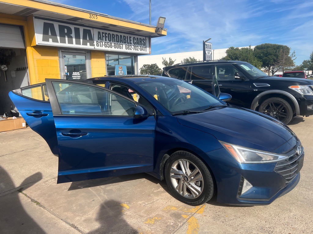2019 Hyundai Elantra Image 7