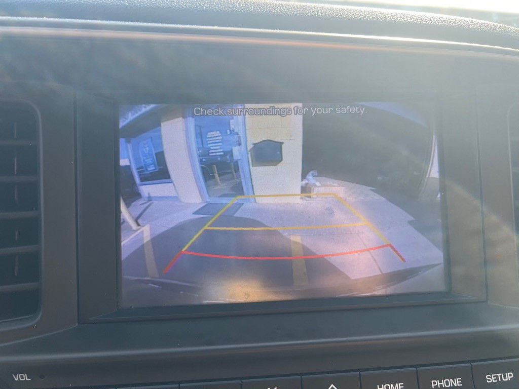 2019 Hyundai Elantra Image 19