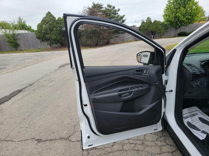 2016 Ford Escape Image 32