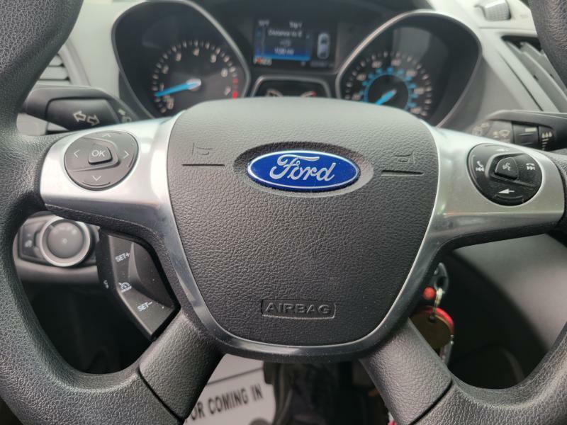 2016 Ford Escape Image 41