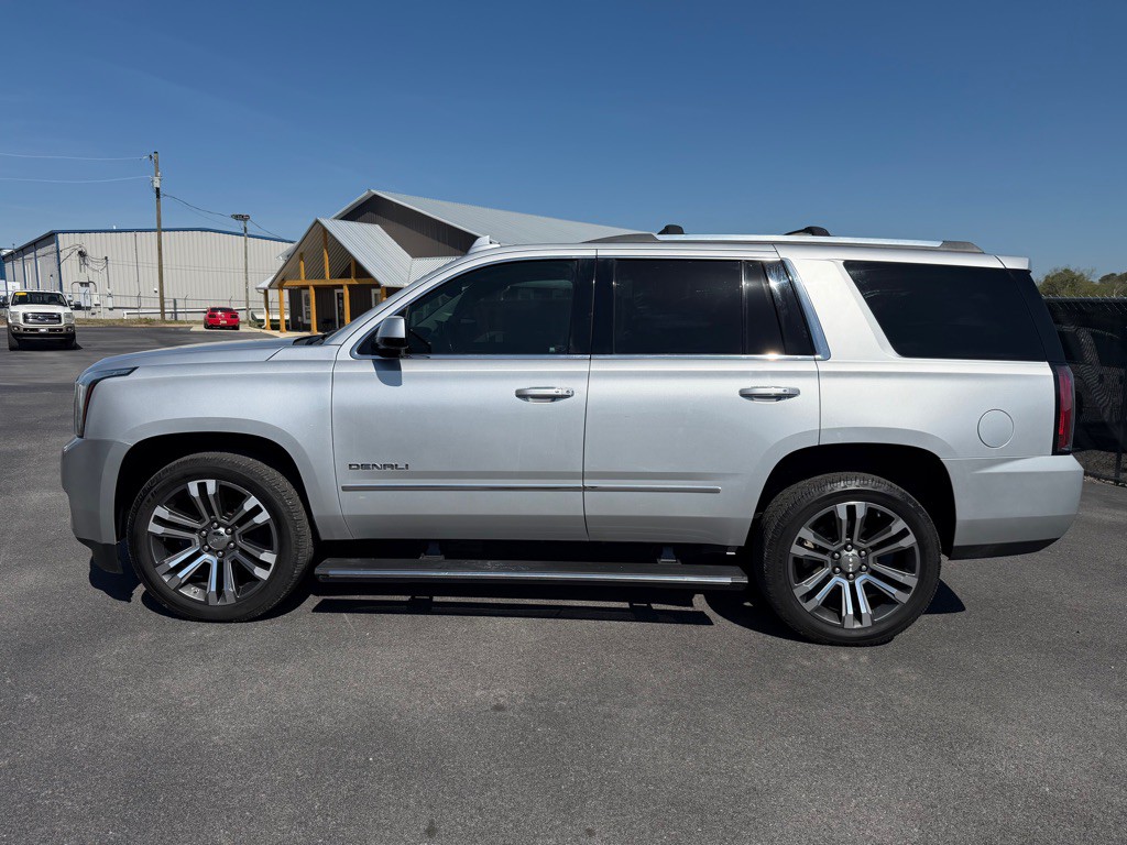 2020 GMC Yukon Image 6