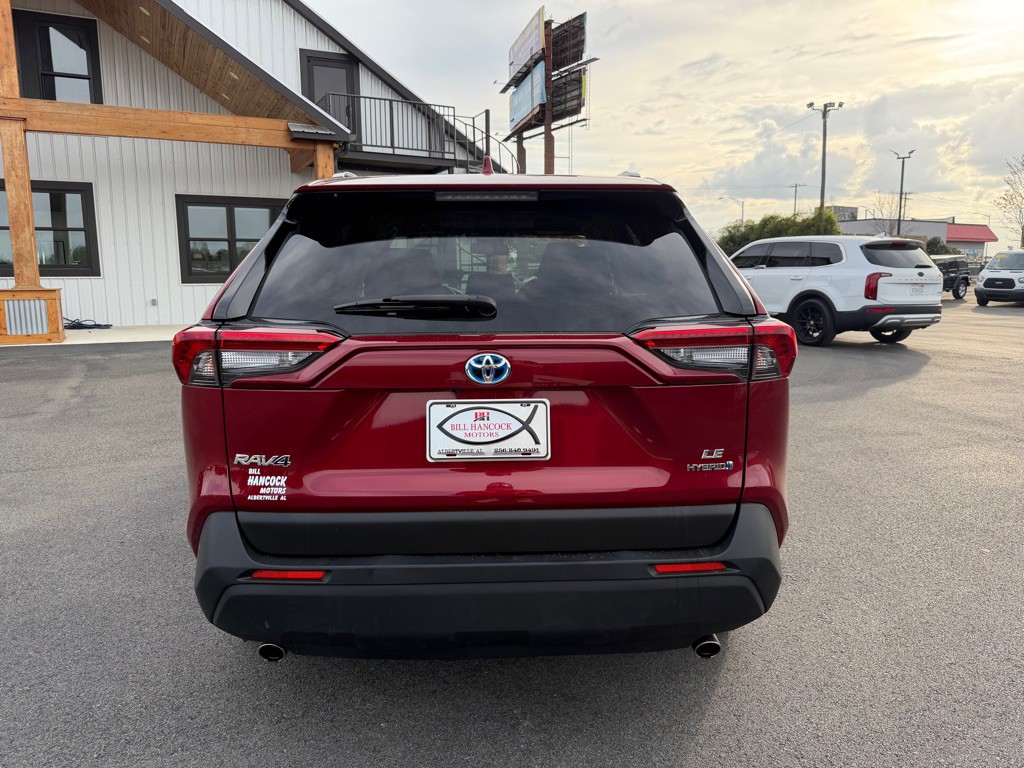 2022 Toyota Rav4 Image 3