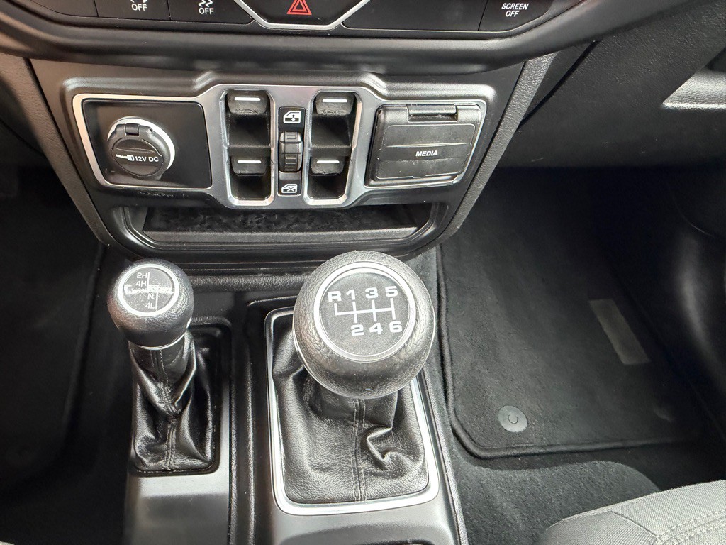 2022 Jeep Wrangler Unlimited Image 10