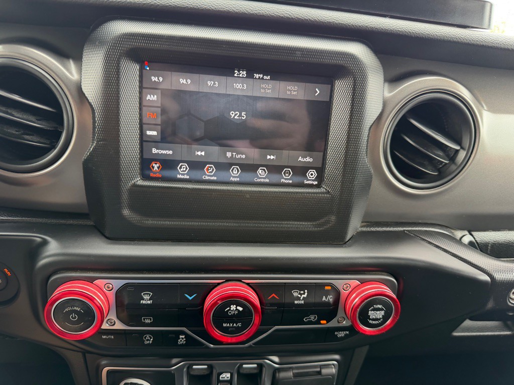 2022 Jeep Wrangler Unlimited Image 11