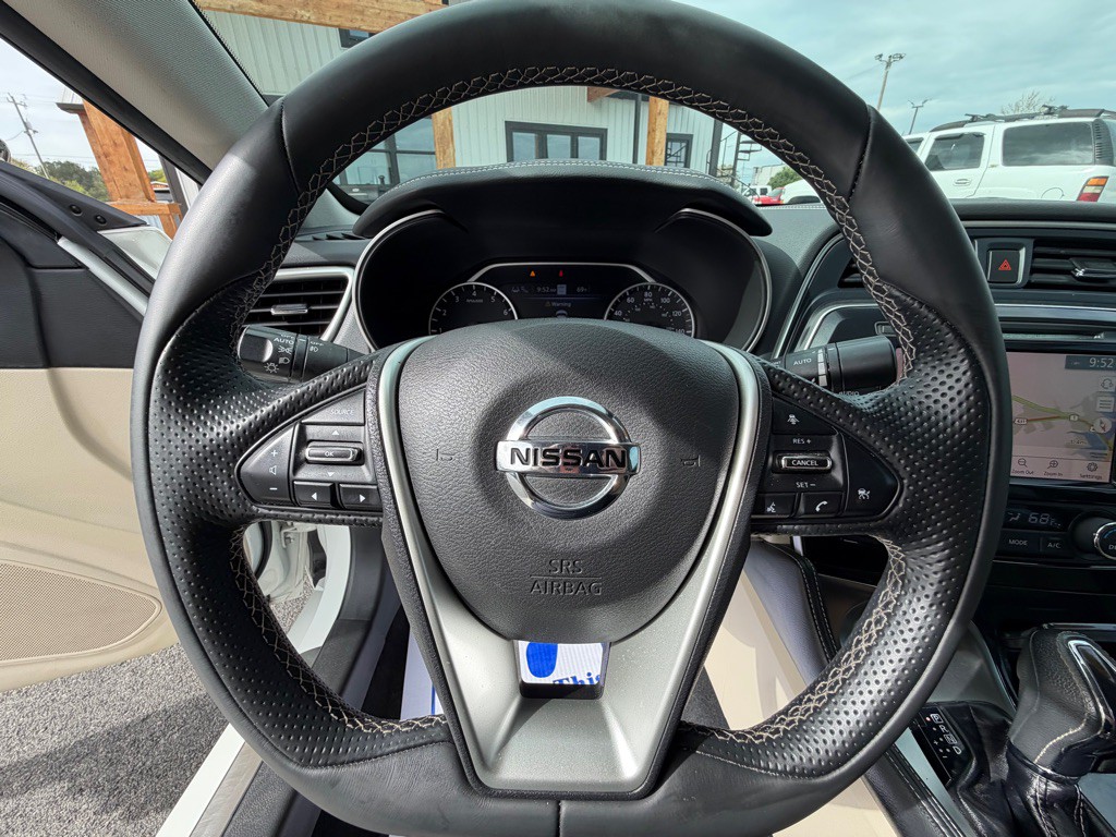 2021 Nissan Maxima Image 7