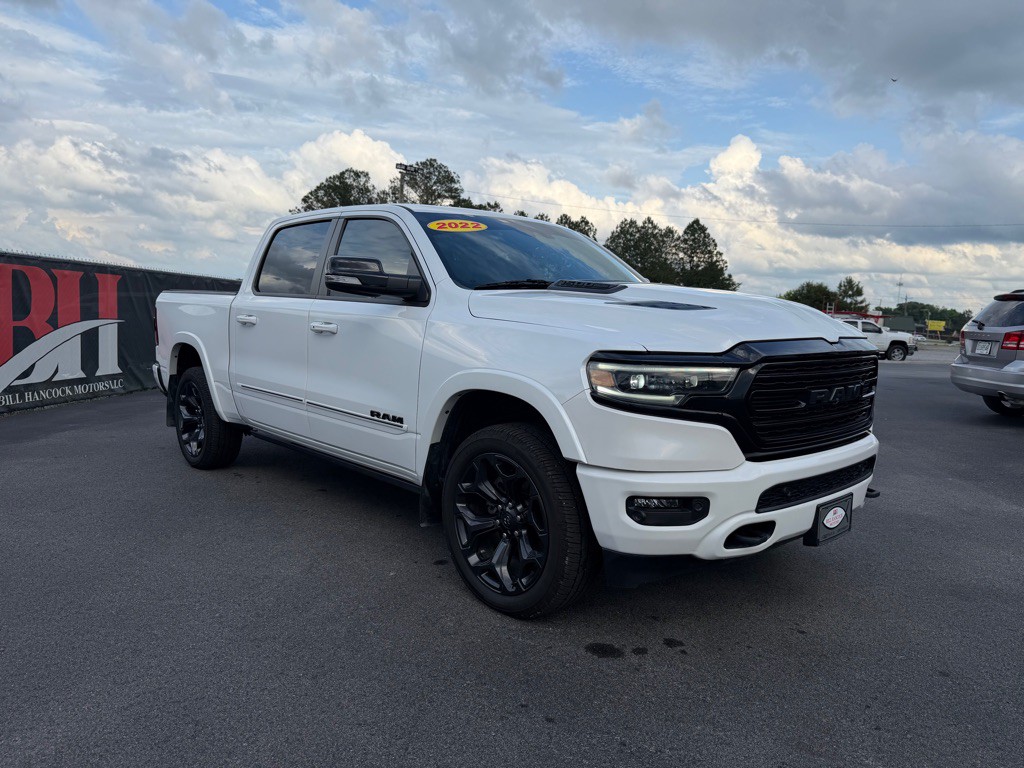 2022 RAM 1500 Image 2
