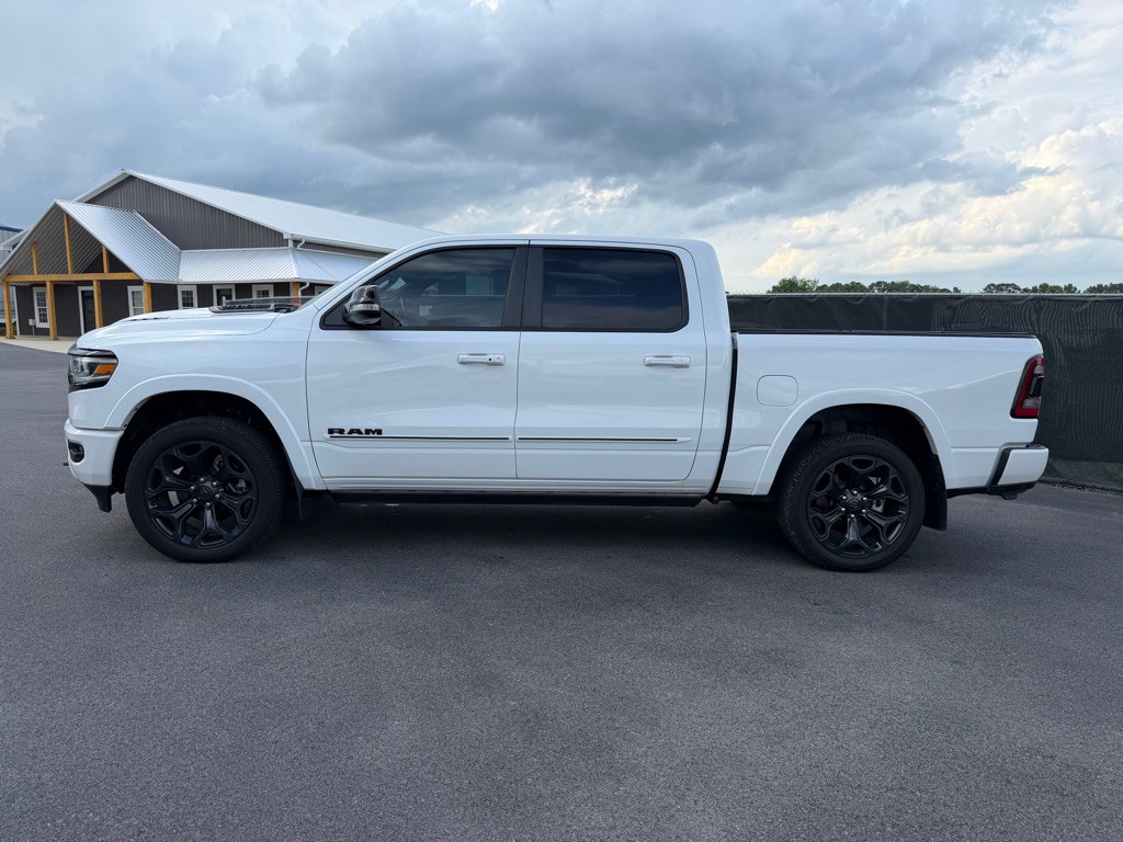 2022 RAM 1500 Image 5