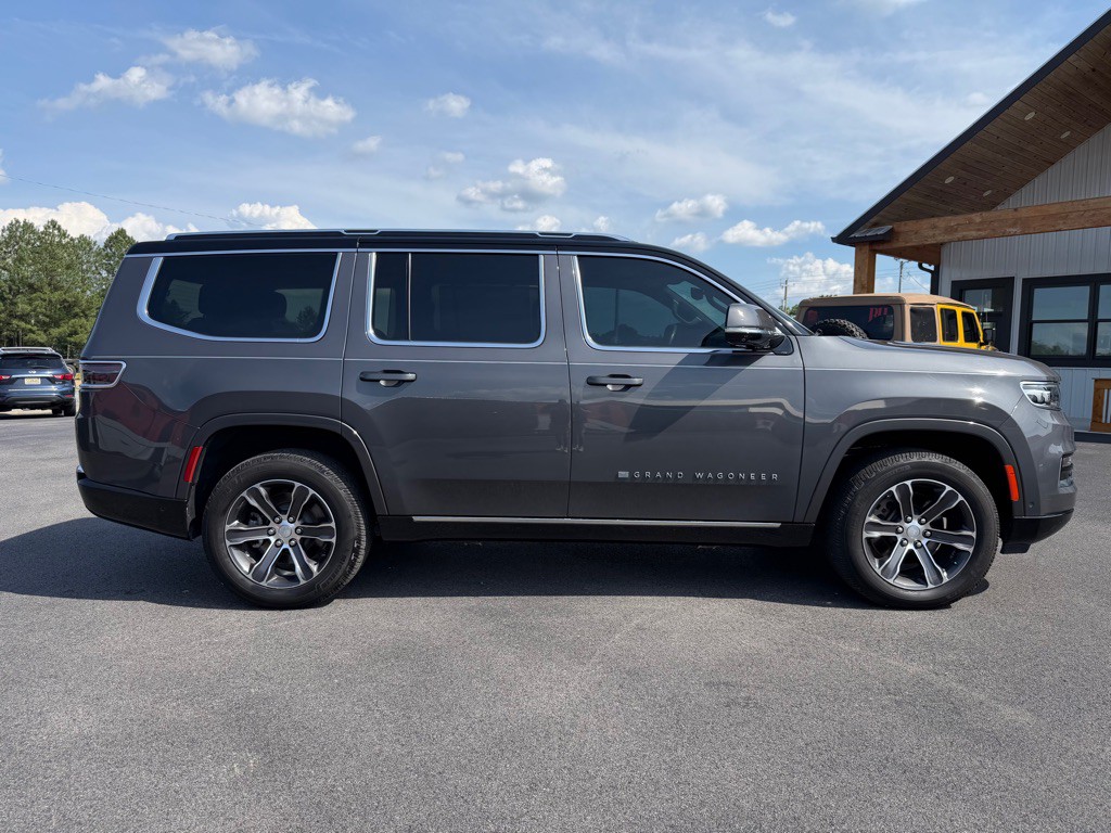 2022 Jeep Grand Cherokee Image 3