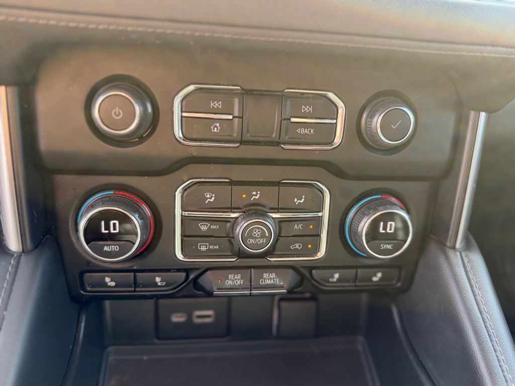 2022 Chevrolet Tahoe Image 11