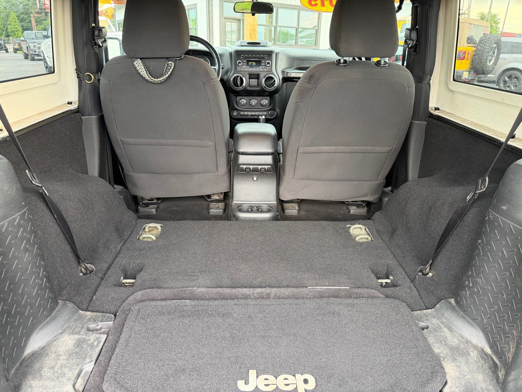 2015 Jeep Wrangler Image 7