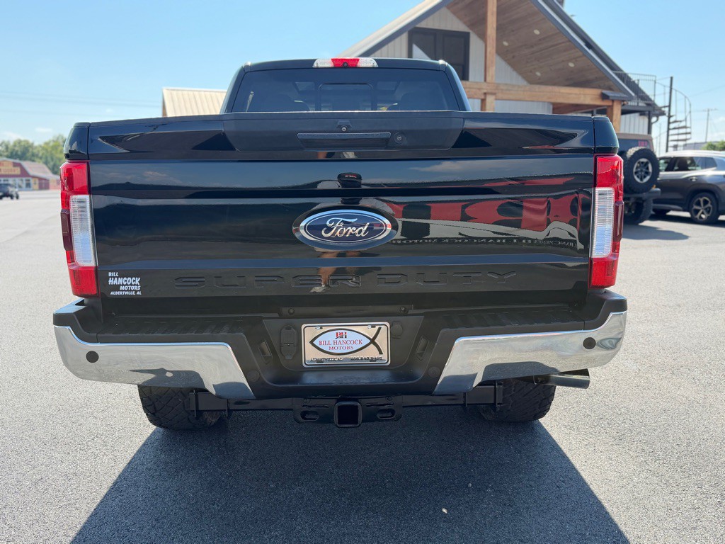2017 Ford F-250 Image 5