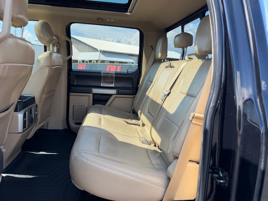 2017 Ford F-250 Image 9