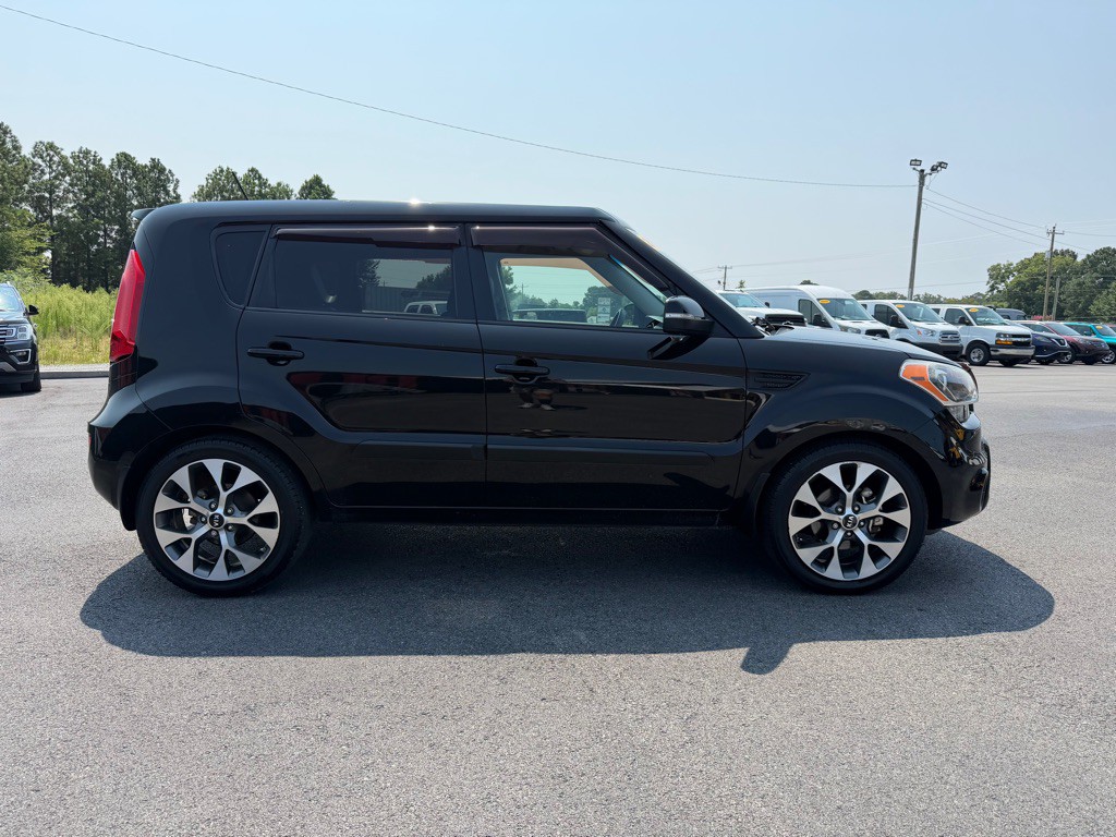 2013 Kia Soul Image 3