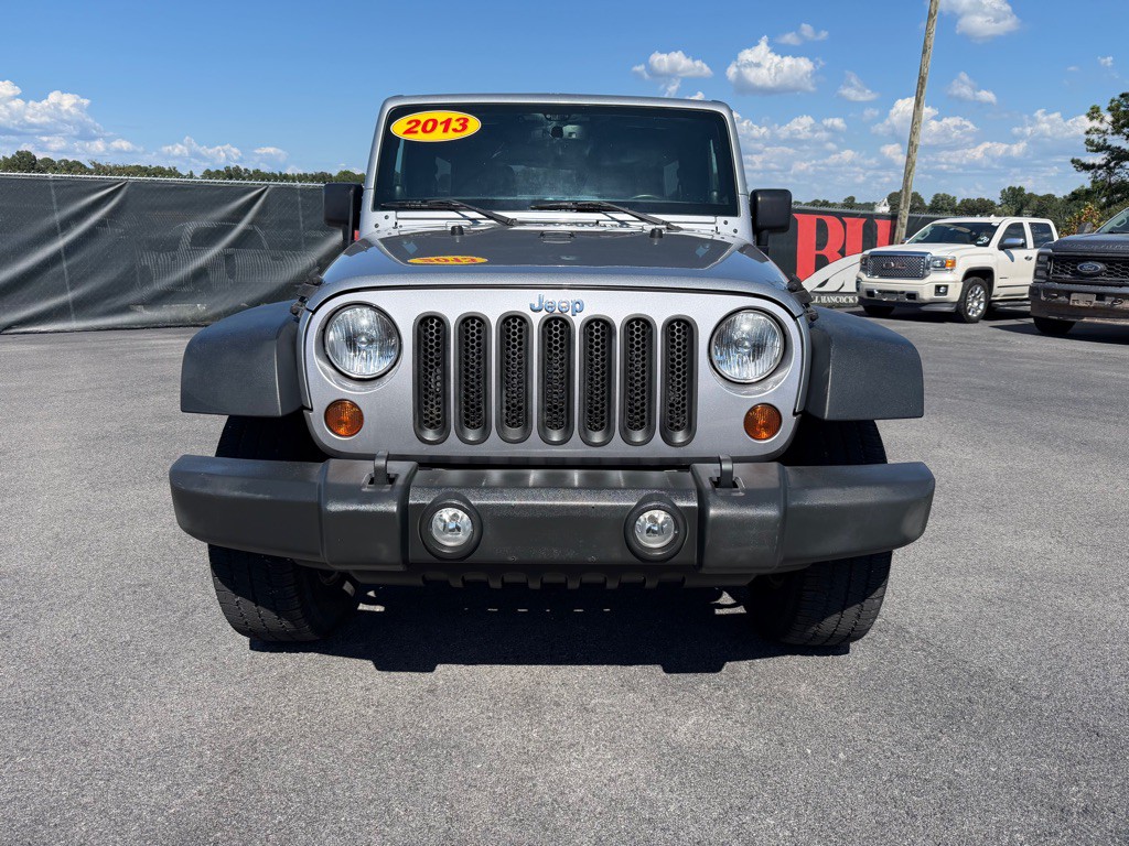 2013 Jeep Wrangler Unlimited Image 3