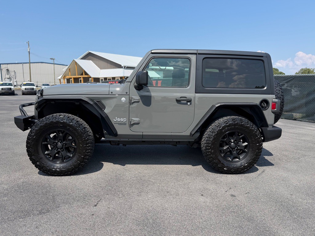 2020 Jeep Wrangler Image 2