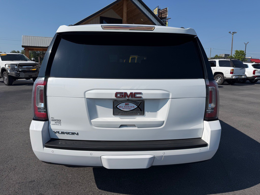 2020 GMC Yukon Image 3