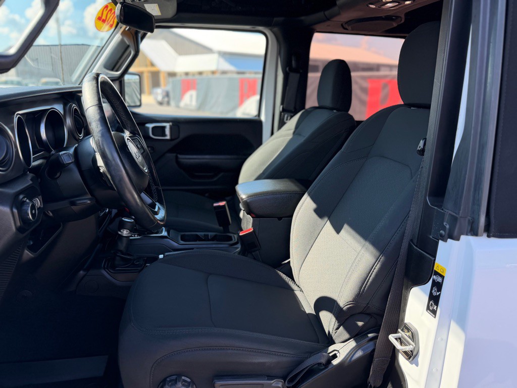 2022 Jeep Wrangler Image 6