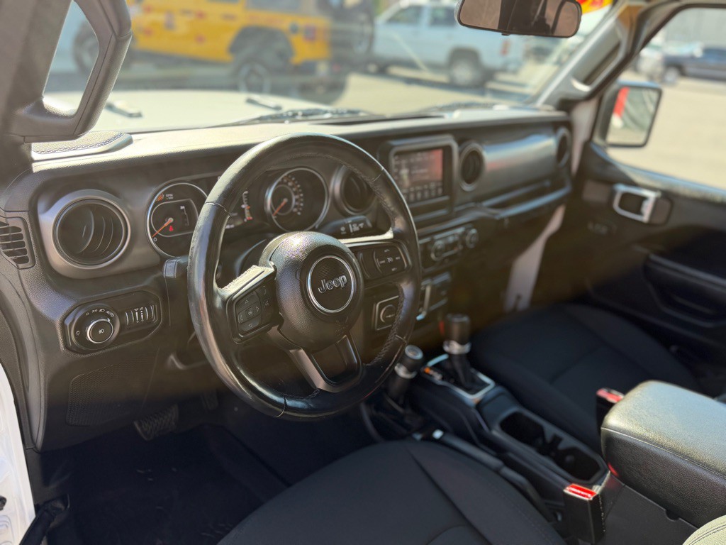 2022 Jeep Wrangler Image 7