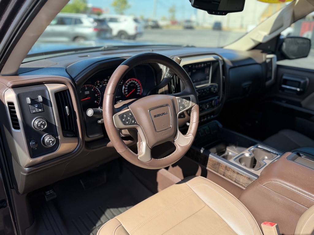 2015 GMC Sierra Image 9