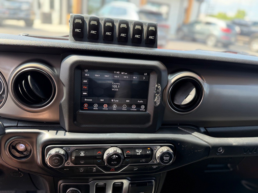 2019 Jeep Wrangler Image 9