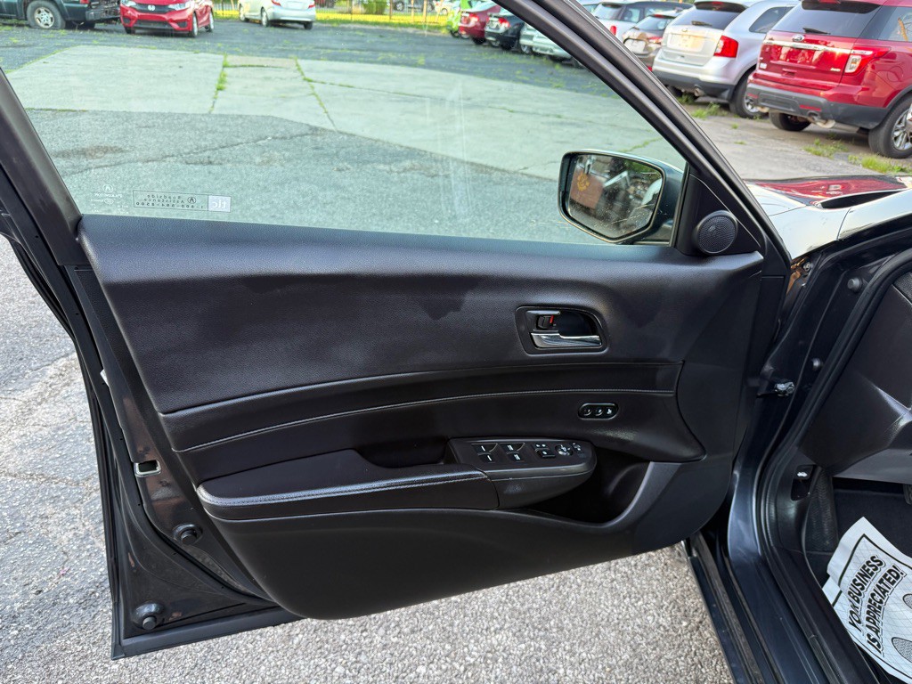 2016 Acura ILX Image 9