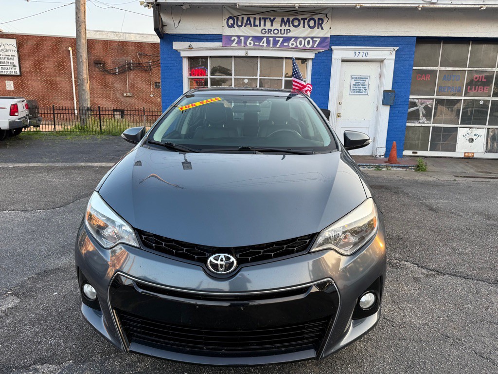 2016 Toyota Corolla Image 1