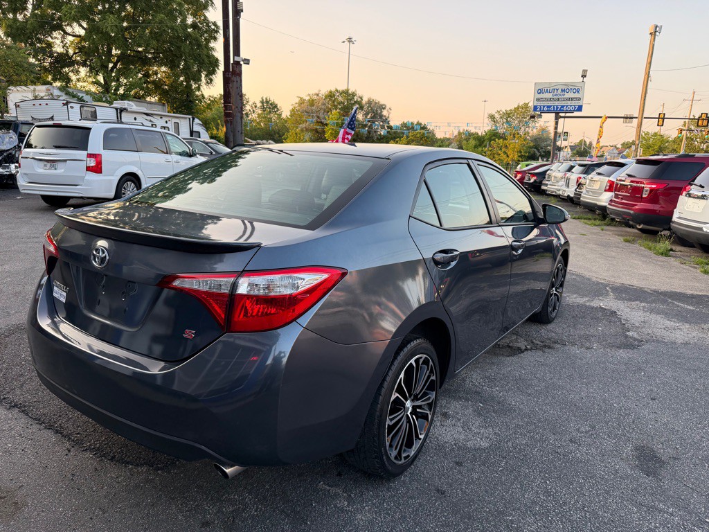 2016 Toyota Corolla Image 7